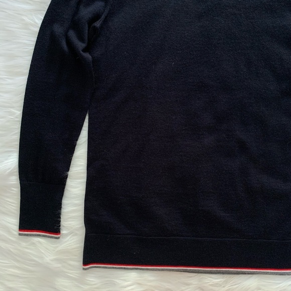 Banana republic navy stripe edge sweater - Picture 2 of 10
